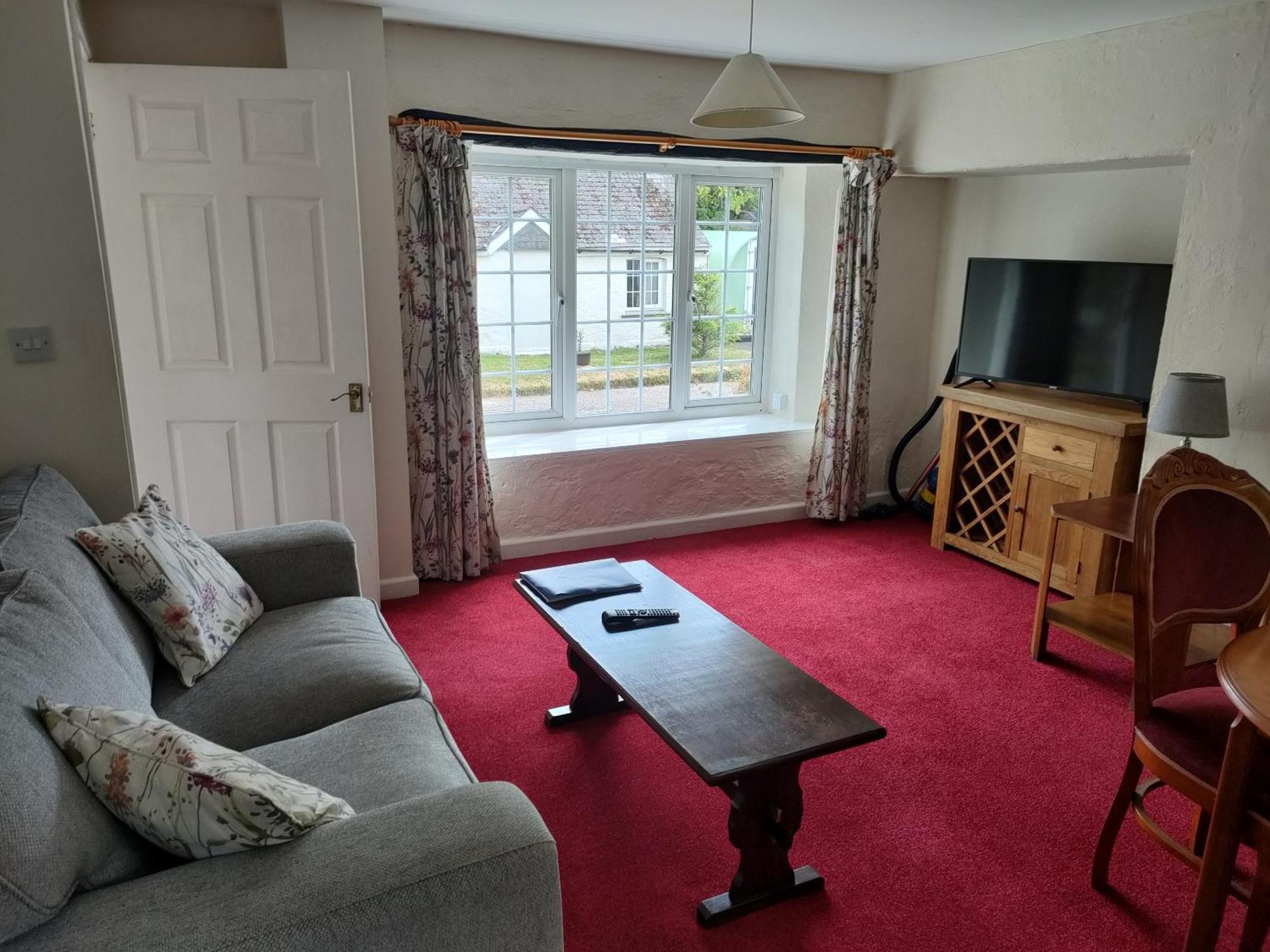 Great Trethew Manor Hotel & Self Catering Lodges Liskeard Δωμάτιο φωτογραφία