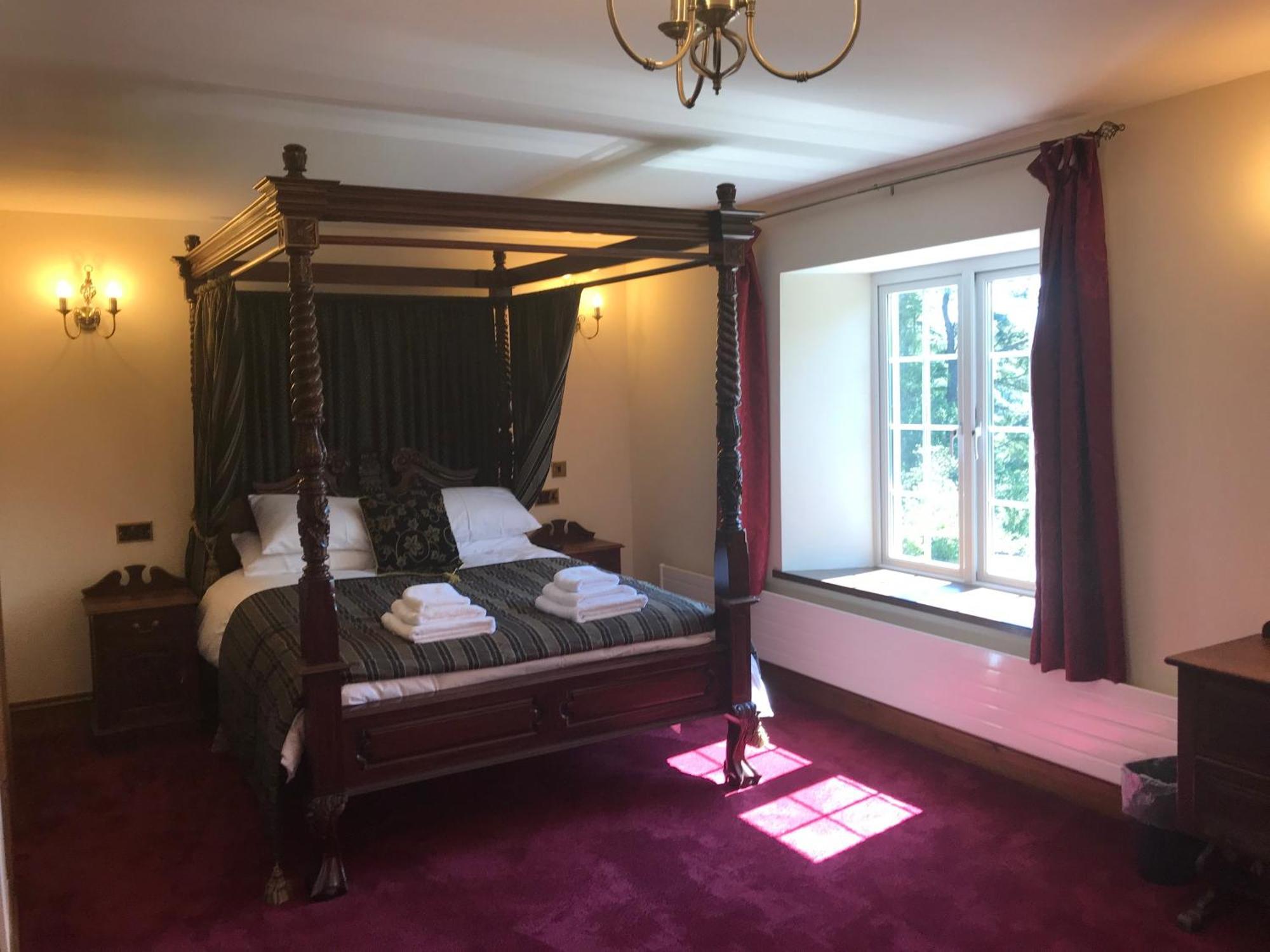 Great Trethew Manor Hotel & Self Catering Lodges Liskeard Δωμάτιο φωτογραφία