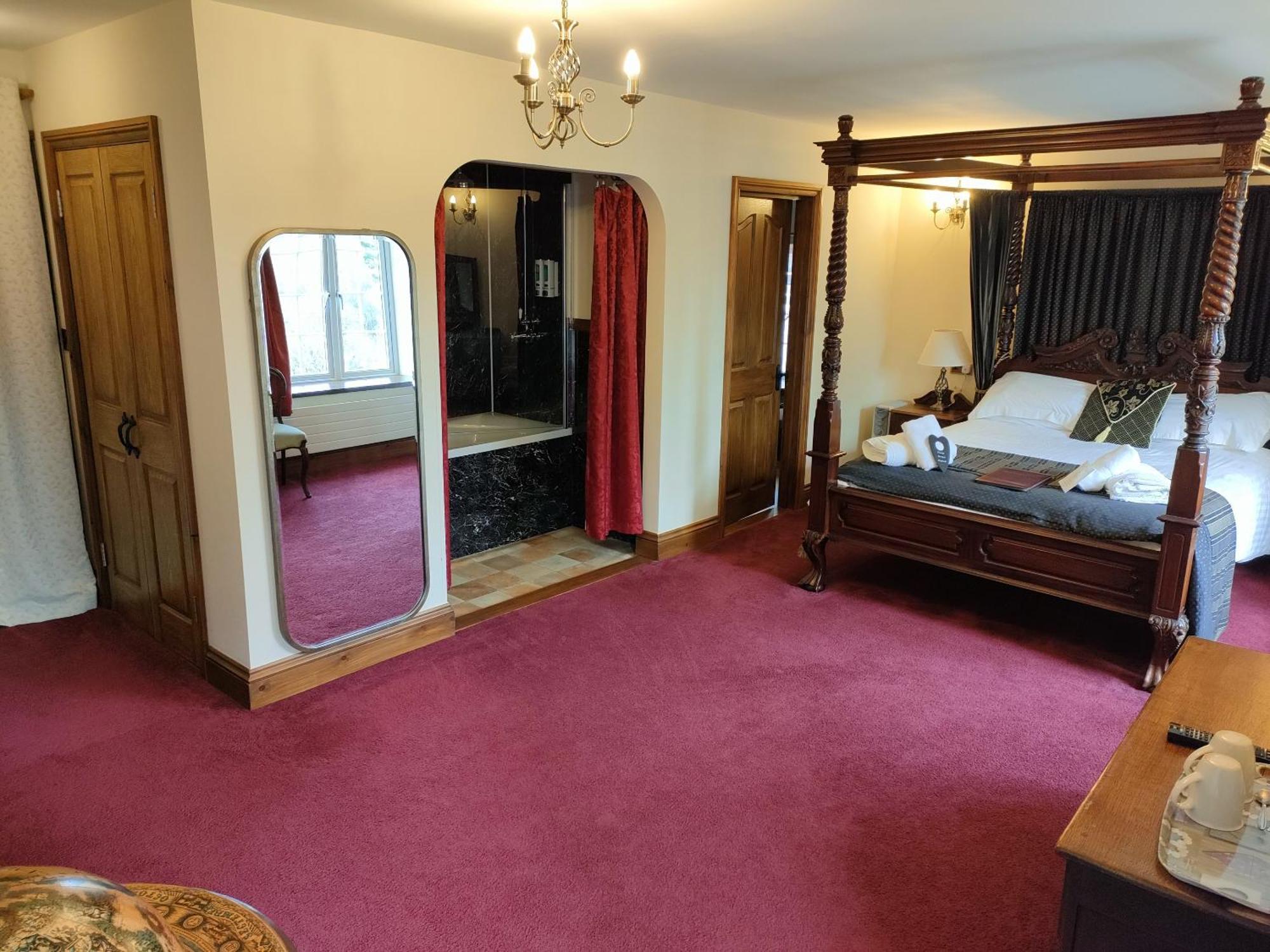 Great Trethew Manor Hotel & Self Catering Lodges Liskeard Δωμάτιο φωτογραφία